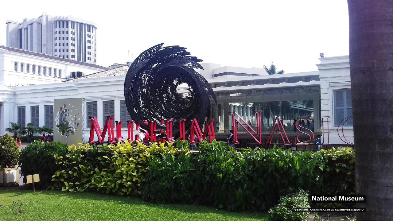 Zen Rooms Near Stasiun Sudirman Jakarta Kültér fotó