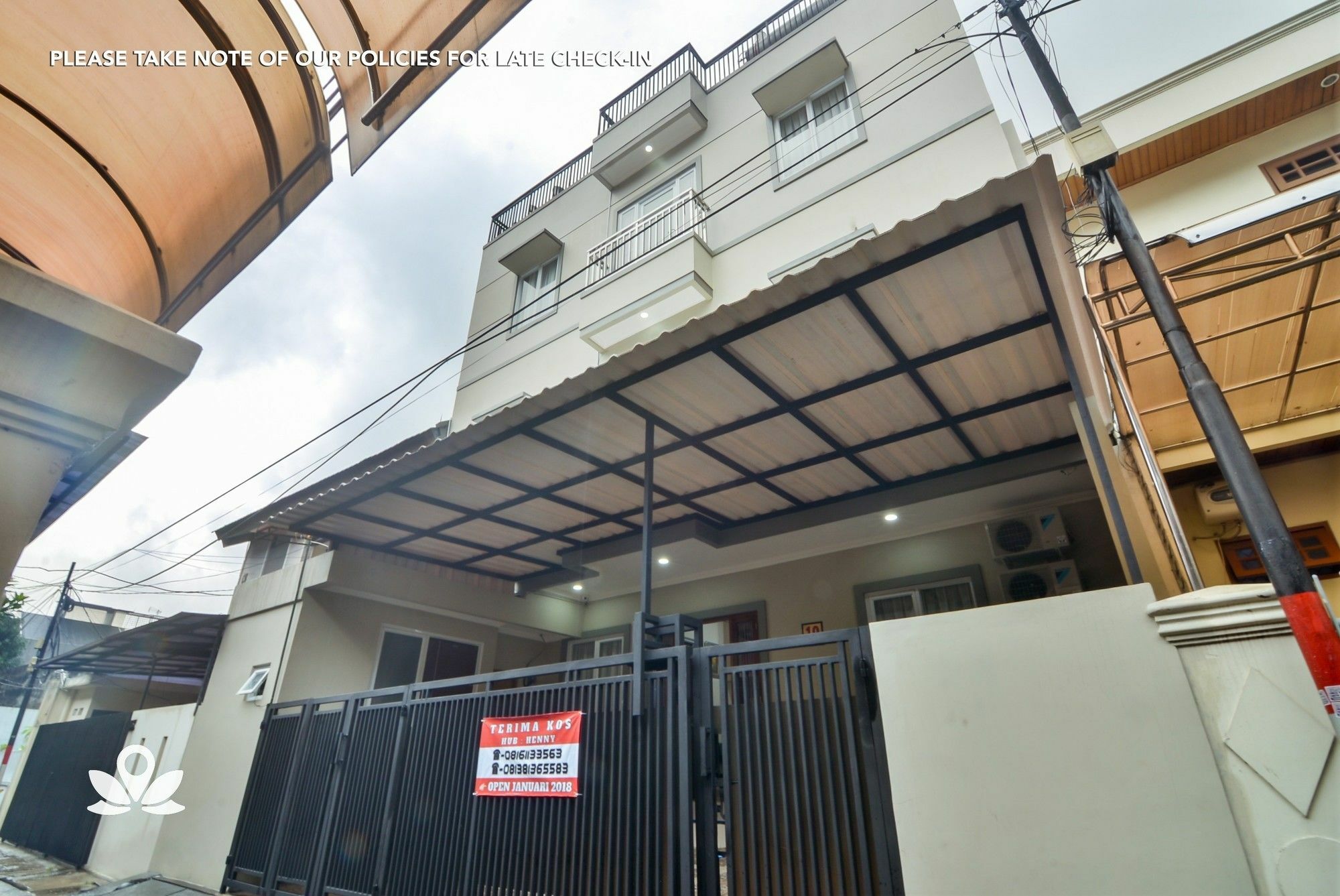 Zen Rooms Near Stasiun Sudirman Jakarta Kültér fotó